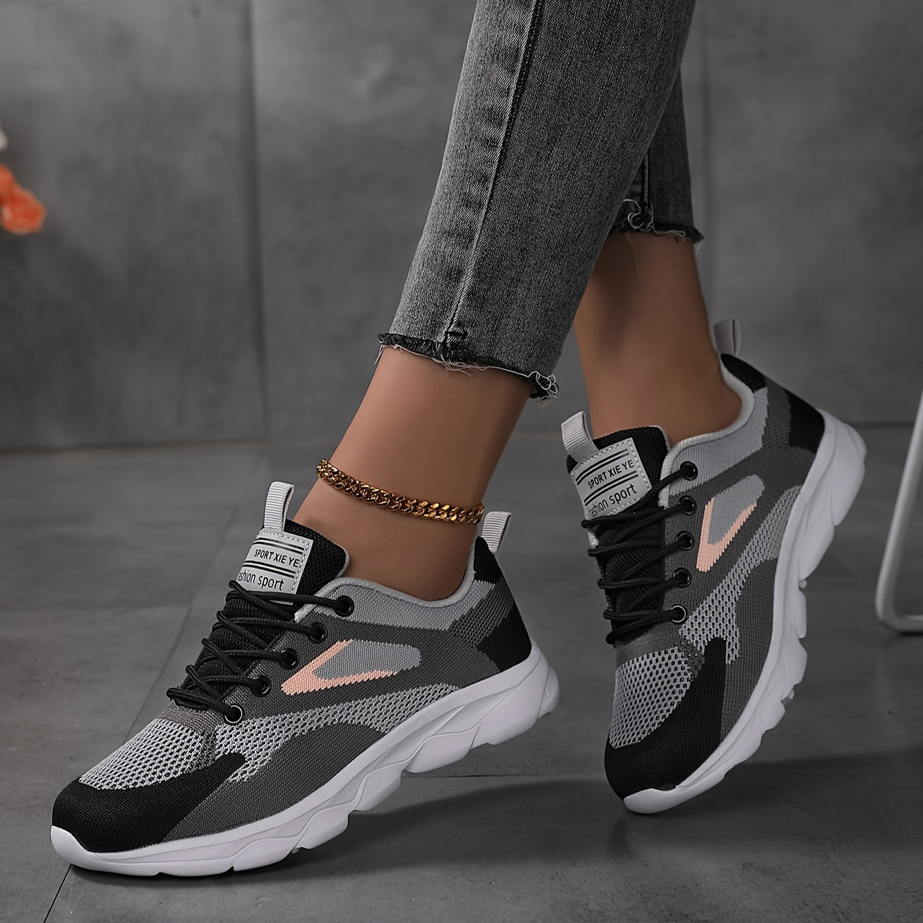 Casual lightweight mesh sneakers for women | Perfect for everyday use
