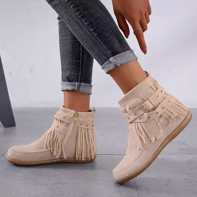 Damen Stiefeletten mit Fransen, Schnallen & Nieten – Mokassin Boots im Boho Western Look