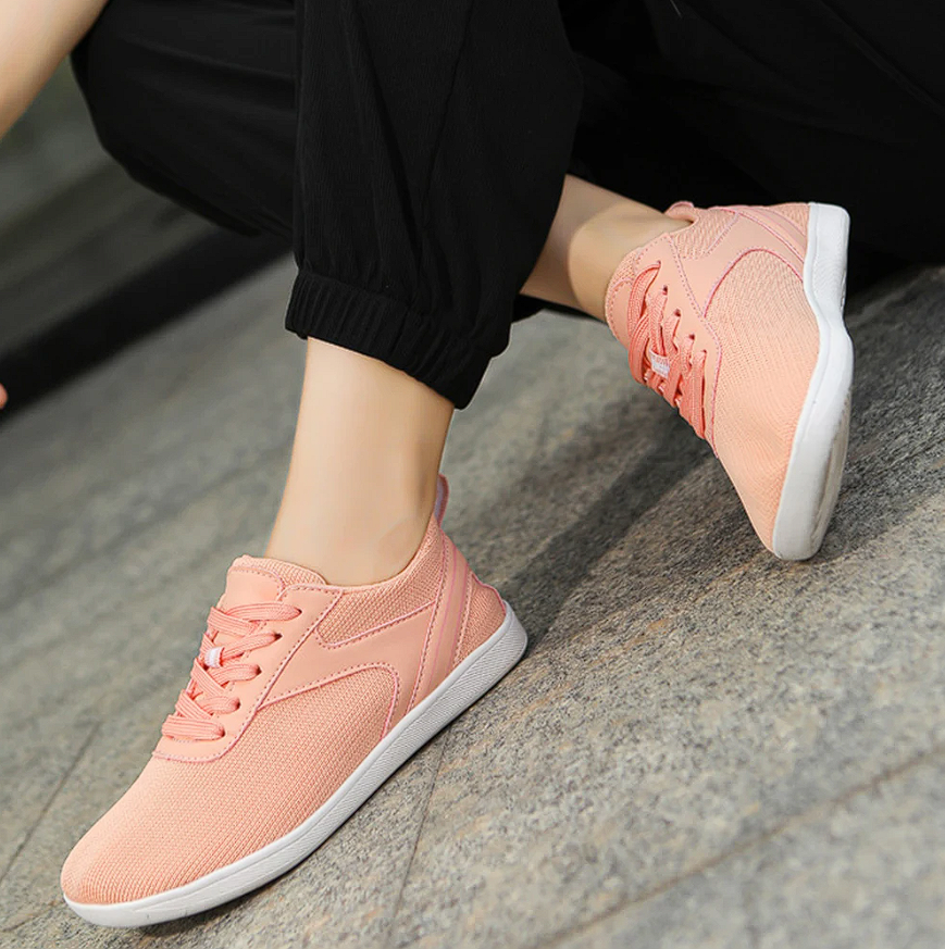 Weiße Herren Sneaker – Leichte Freizeitschuhe im sportlichen Look
