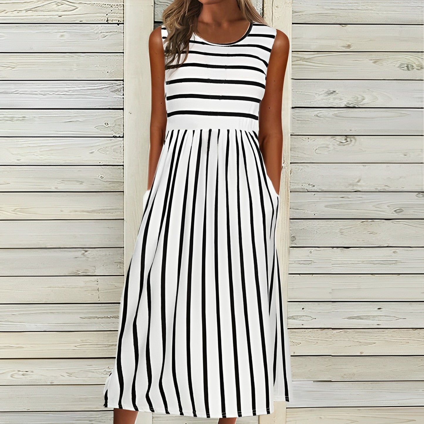 BARI – Elegantes Schwarz-Weiß Gestreiftes Midikleid