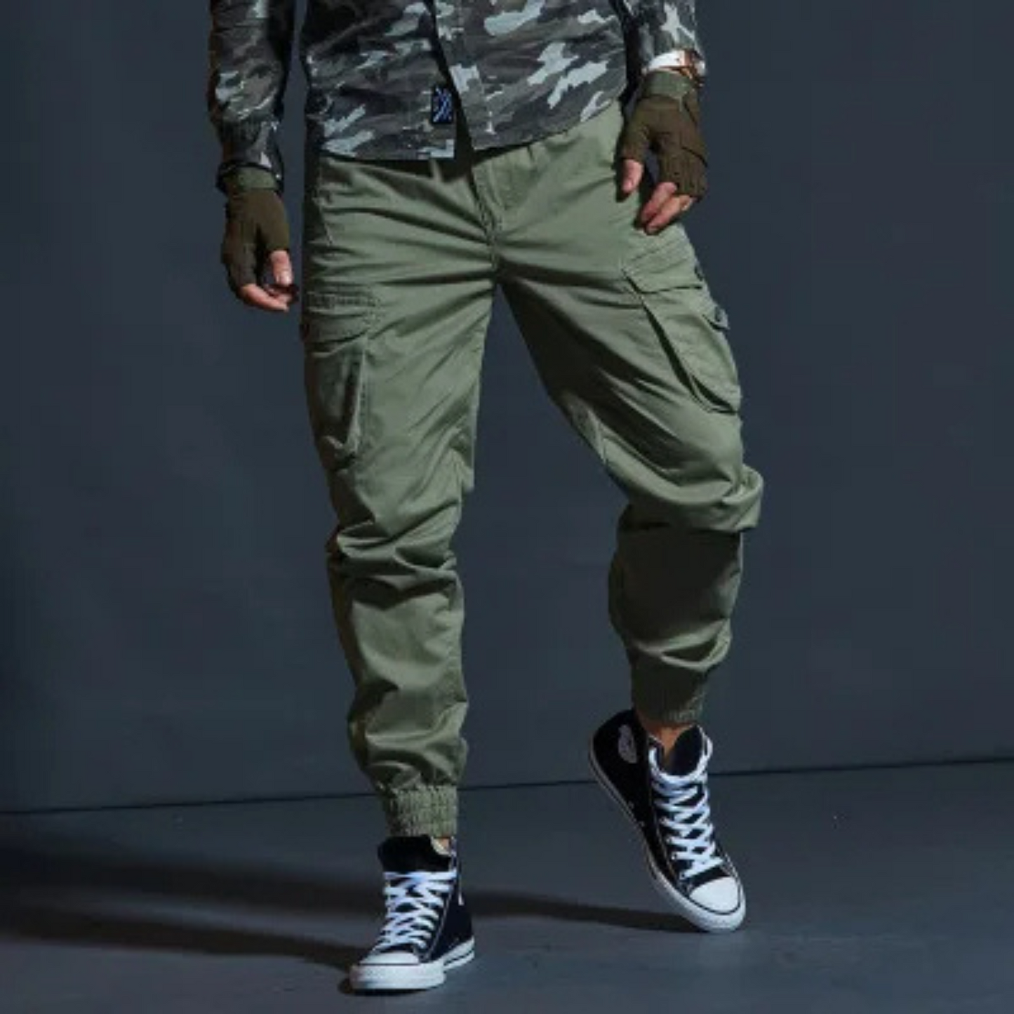 Khaki high-quality elastic waist cargo pants for men