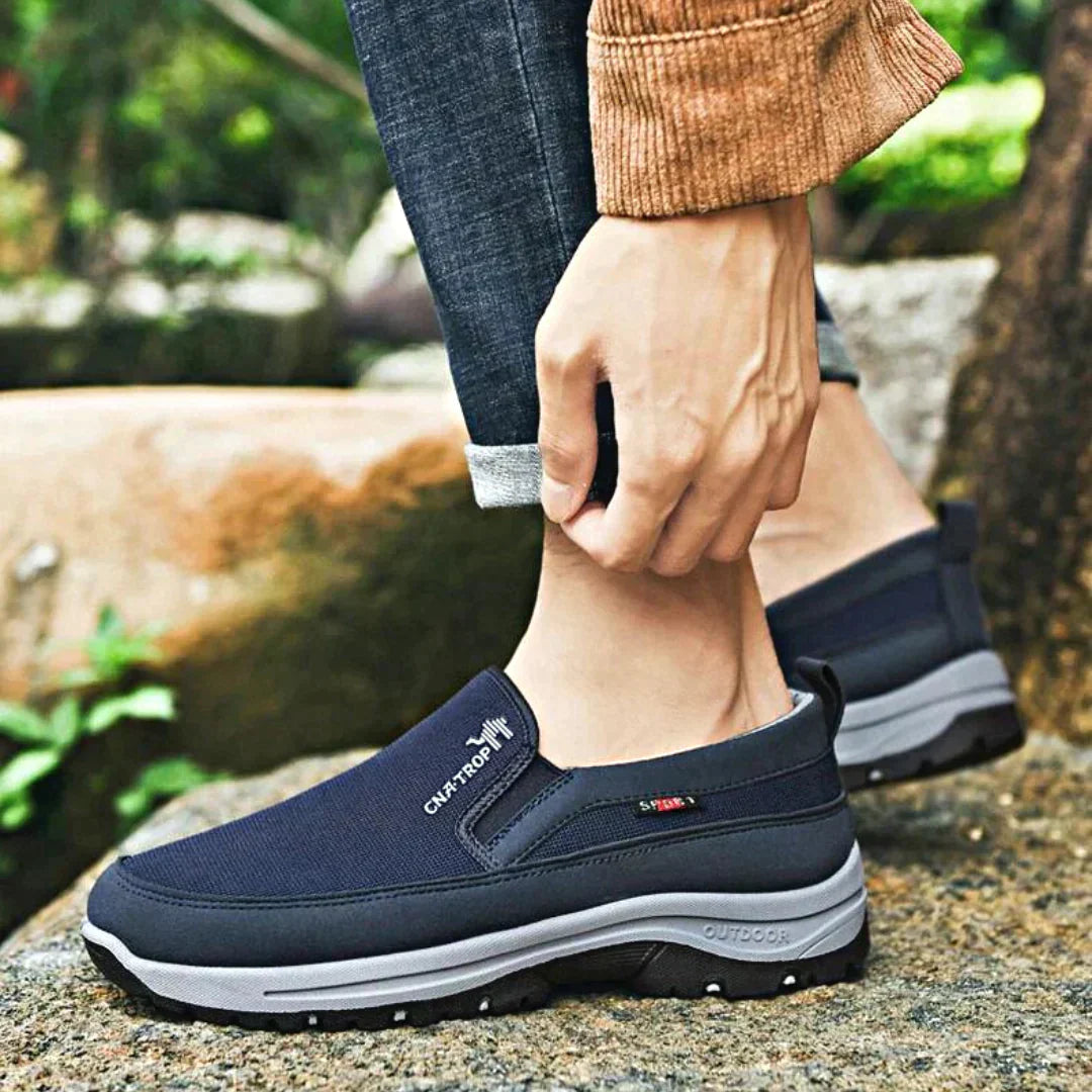 Slip-On Sneaker Herren – Bequeme Leichtlaufschuhe mit rutschfester Sohle für Alltag & Outdoor