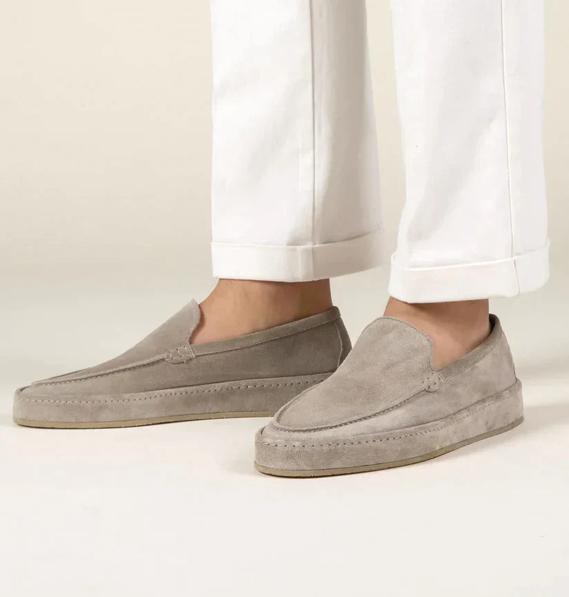 Herren Slipper aus Wildleder – Bequeme Mokassin-Loafer mit weicher Sohle für Freizeit, Business & Alltag