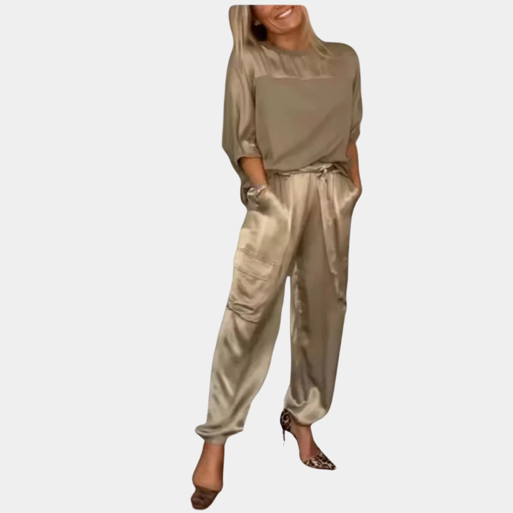 Zweiteiliges Damen Set aus Satin – Lockeres Oberteil und Satin-Cargo-Hose mit Taschen für elegante Streetwear-Looks
