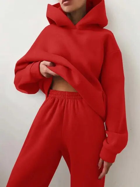 Set felpa con cappuccio e pantaloni da jogging per donna