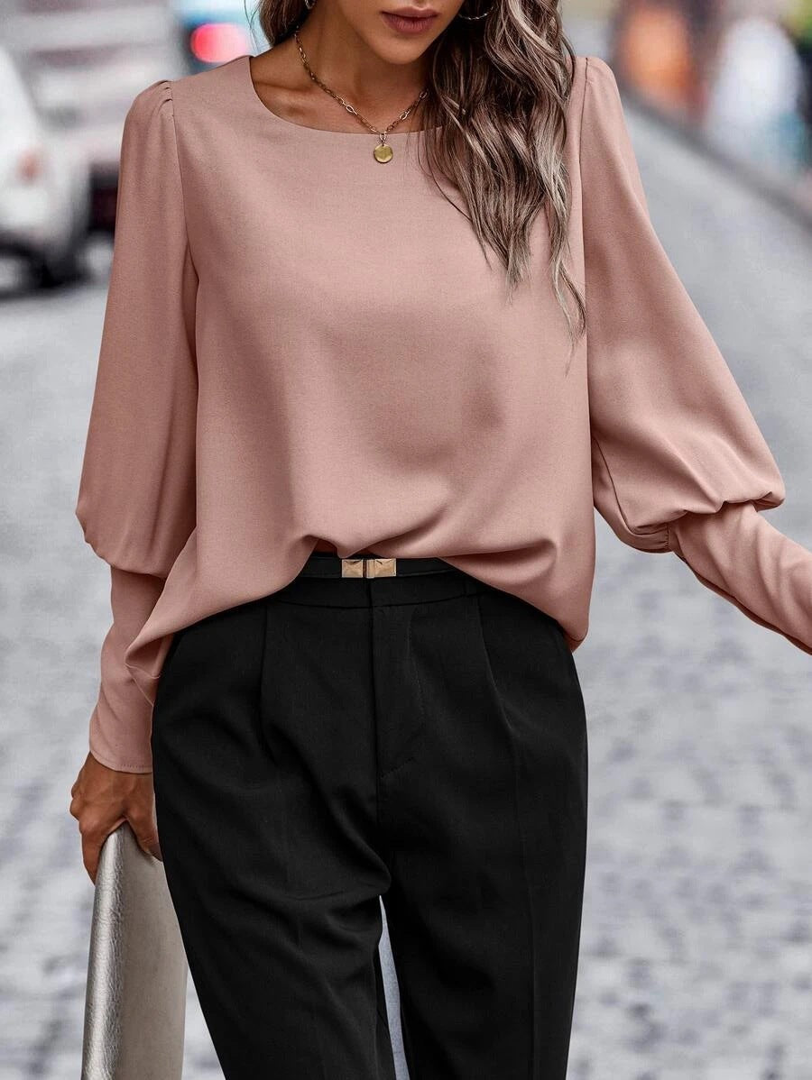 Andrina – Elegantes Damenhemd mit Rückenkopfleiste