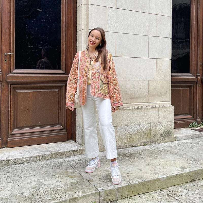 Damen Patchwork Steppjacke – Vintage Quilt-Jacke im Boho-Look mit Taschen