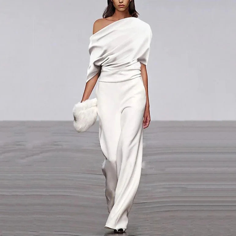 Eleganter Off-Shoulder Jumpsuit mit Drapierung – Luxus-Look für Events, Abendmode & Galas