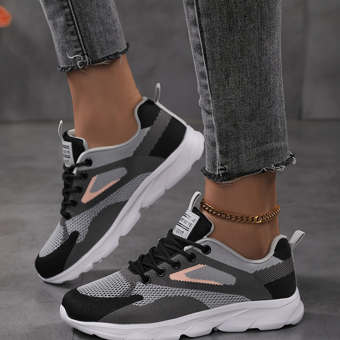 Casual lightweight mesh sneakers for women | Perfect for everyday use