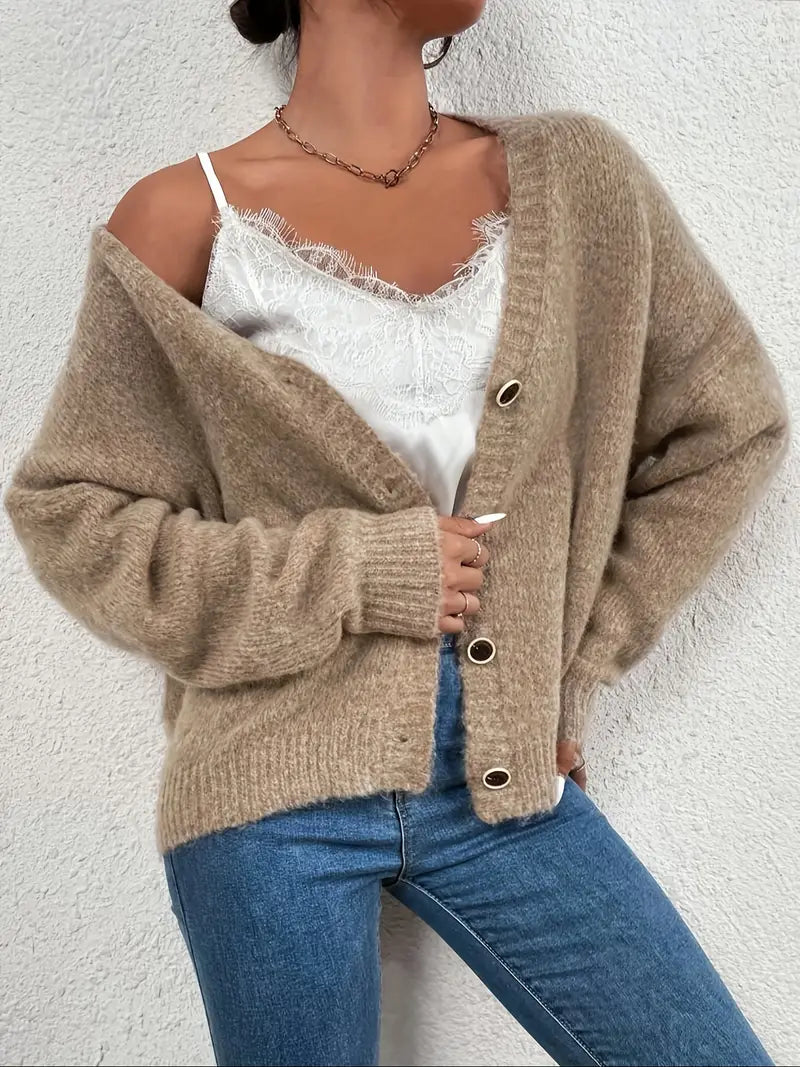 Kuscheliger Damen Strickcardigan mit V-Ausschnitt – Weicher Oversize Pullover mit Knopfleiste
