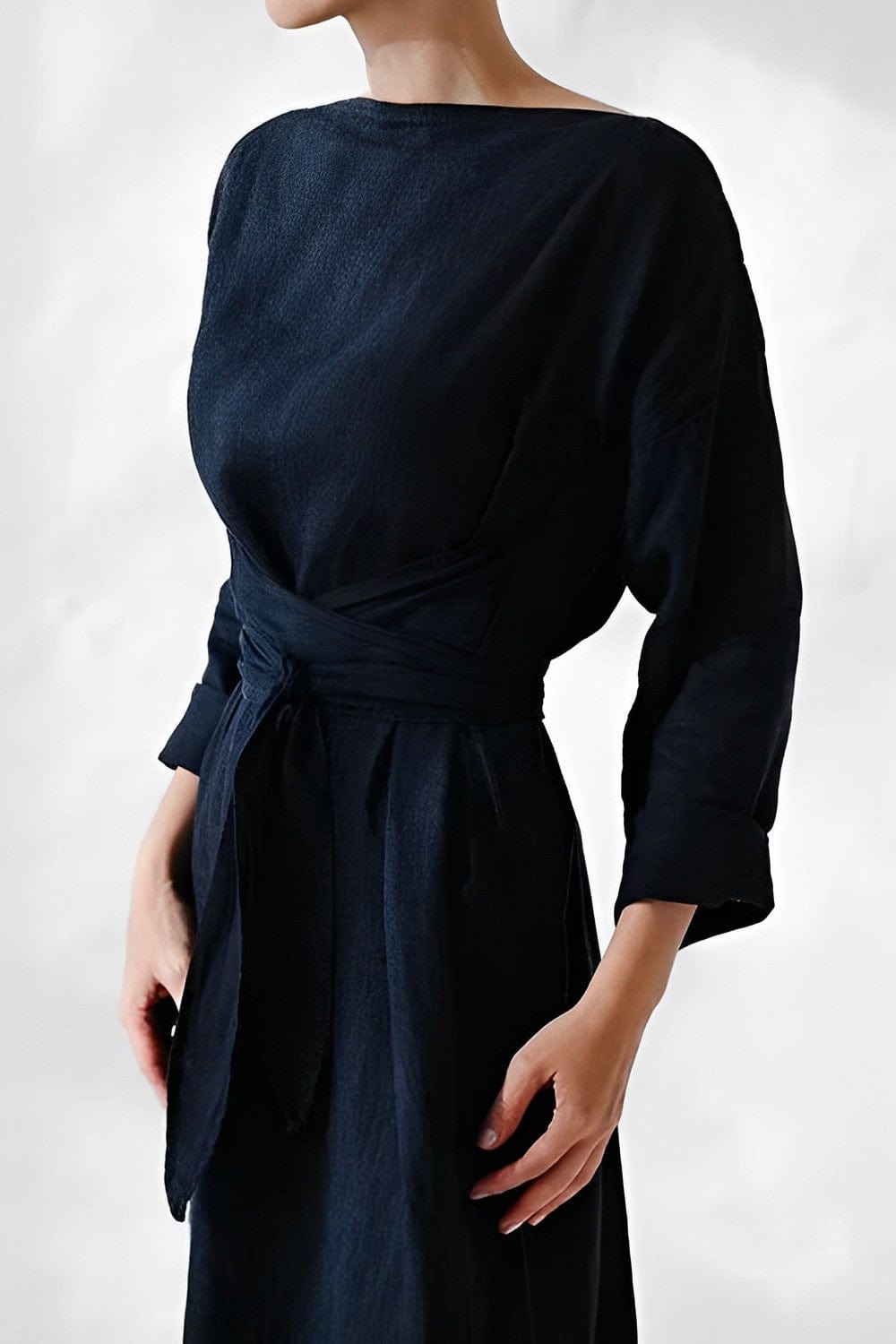 Inès Lavigne - Künstlerisch stilvolles Kleid