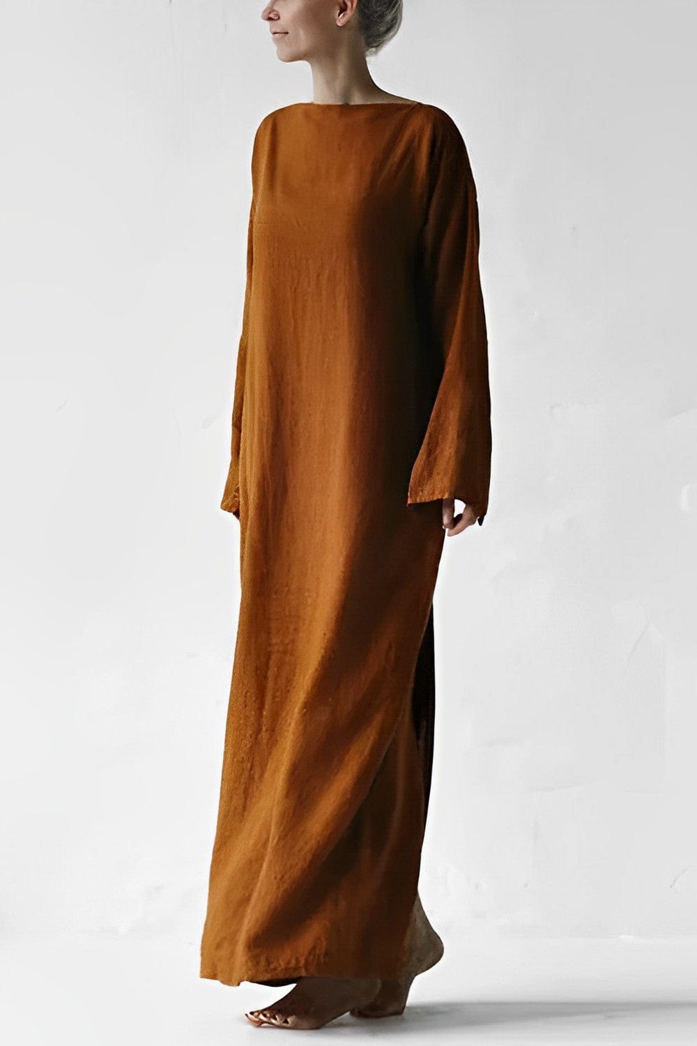 Inès Lavigne - Künstlerisch stilvolles Kleid