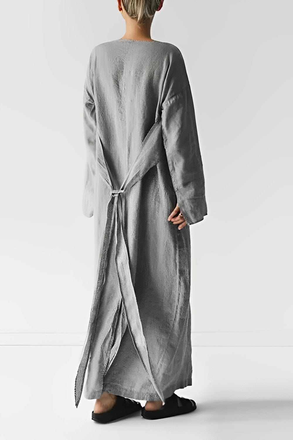 Inès Lavigne - Künstlerisch stilvolles Kleid
