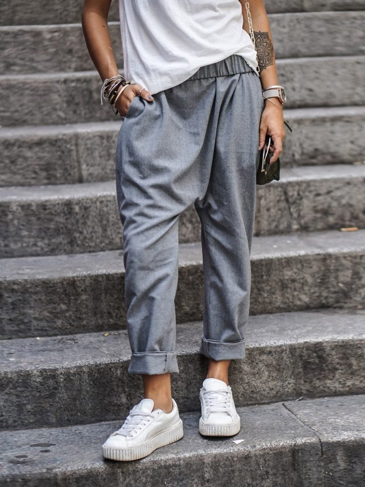Guardaroba donna Zora – Design elegante per la vita quotidiana perfetta