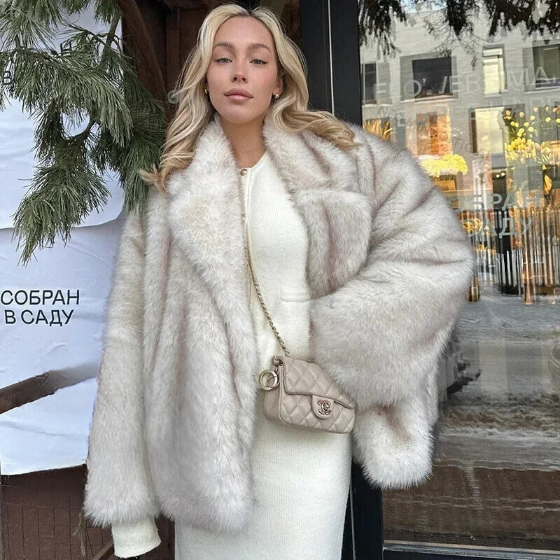 Jocelyn - Übergroße Winterjacke aus Pelz