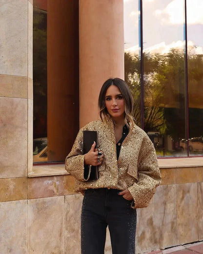 Kastige Bouclé-Jacke mit Pailletten & Oversized Fit – Modischer Blazer-Style für besondere Outfits