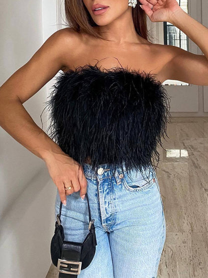 Luxuriöses Feder-Bustier Top – Trendiges Bandeau Crop Top für Party & Night Out Looks