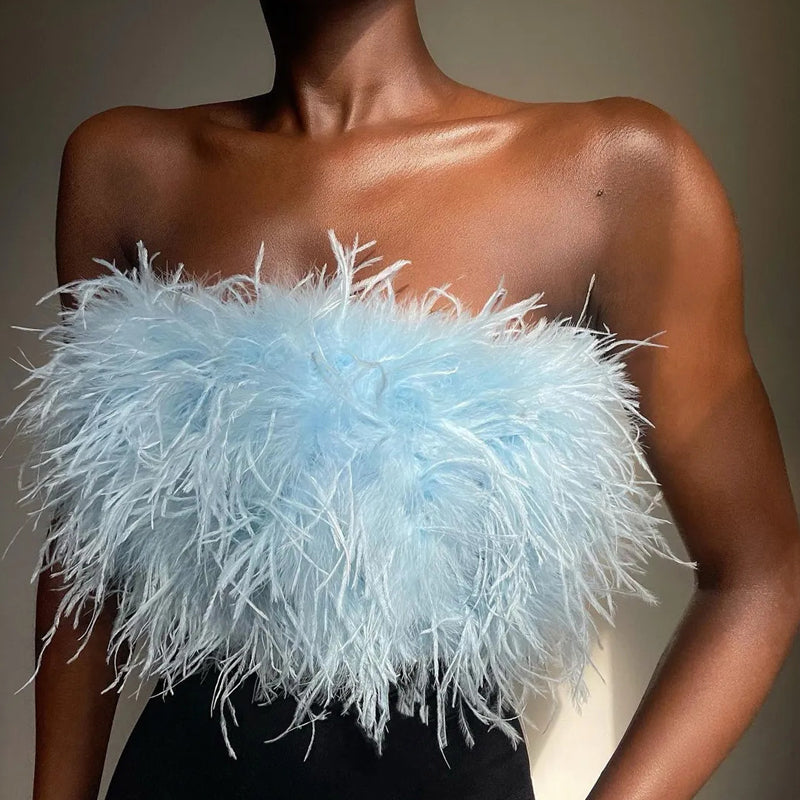 Luxuriöses Feder-Bustier Top – Trendiges Bandeau Crop Top für Party & Night Out Looks