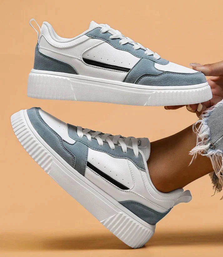 Damen Sneaker mit Plateau-Sohle – Retro Streetstyle Turnschuhe mit Wildleder-Details & Schnürung