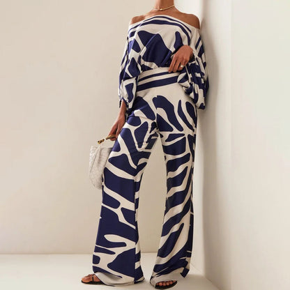 Off‑Shoulder‑Set mit Batwing‑Top & Palazzo‑Hose – Drapiertes Design & Statement‑Muster