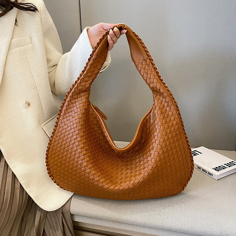 Große Schultertasche mit geflochtener Textur und weichem Hobo-Design – Stylischer Allrounder für Alltag und Reisen