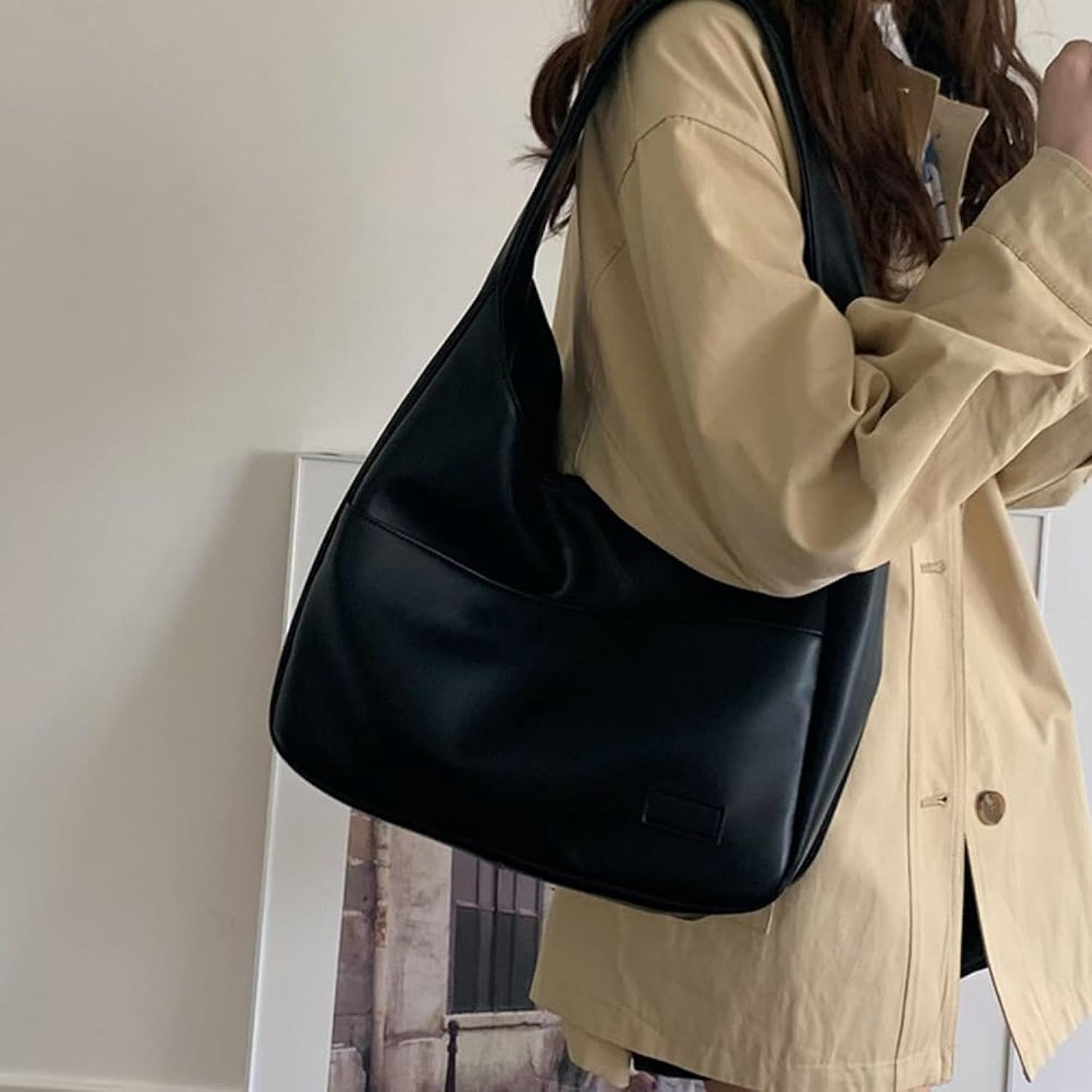 Minimalistische Schultertasche aus veganem Leder – Retro Hobo Bag für Damen