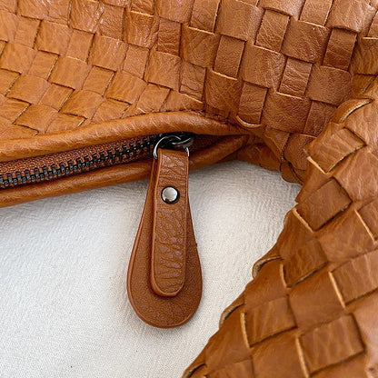 Große Schultertasche mit geflochtener Textur und weichem Hobo-Design – Stylischer Allrounder für Alltag und Reisen