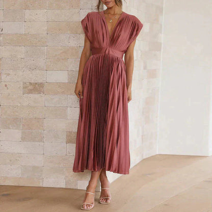 Plissiertes Midikleid mit tiefem V-Ausschnitt & Flügelärmeln – Eleganter Look für Hochzeit, Party & Sommer