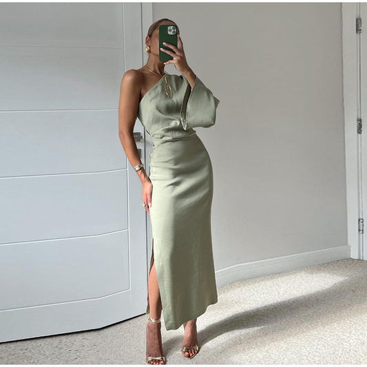 Asymmetrisches One-Shoulder Damenkleid – Figurbetont mit Schlitz, Elegant & Modern