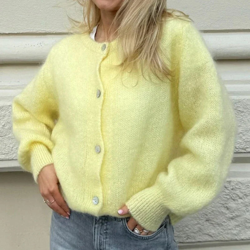 Faith - geknöpfte warme weiche Strickjacke