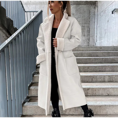 Lange Lederjacke mit Pelz