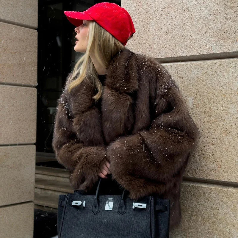 Jocelyn - Übergroße Winterjacke aus Pelz