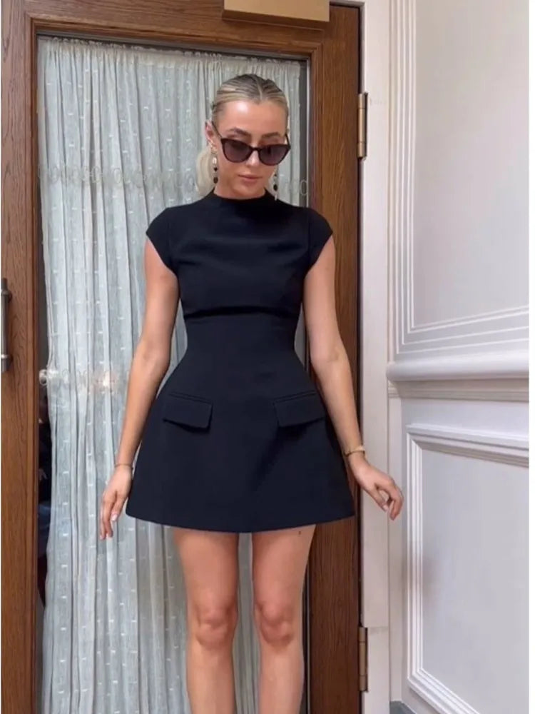 Tilly – Verführerisches Eleganz-Kleid für einen atemberaubenden Auftritt