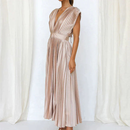 Plissiertes Midikleid mit tiefem V-Ausschnitt & Flügelärmeln – Eleganter Look für Hochzeit, Party & Sommer