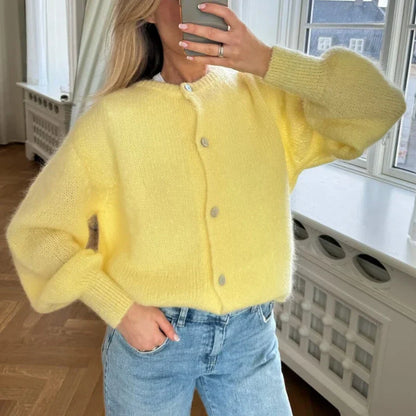 Faith - geknöpfte warme weiche Strickjacke