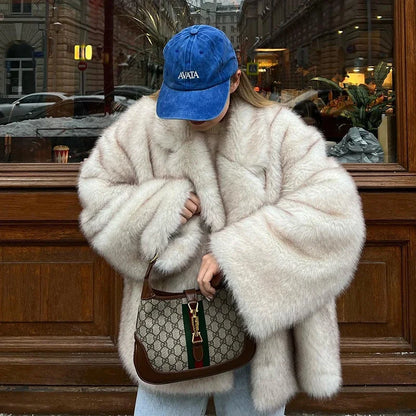 Jocelyn - Übergroße Winterjacke aus Pelz