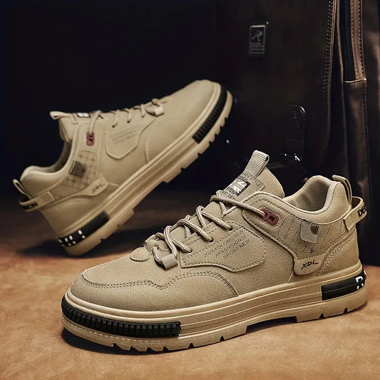 Herren Sneaker mit robuster Sohle – Atmungsaktive Freizeitschuhe im Streetwear-Design