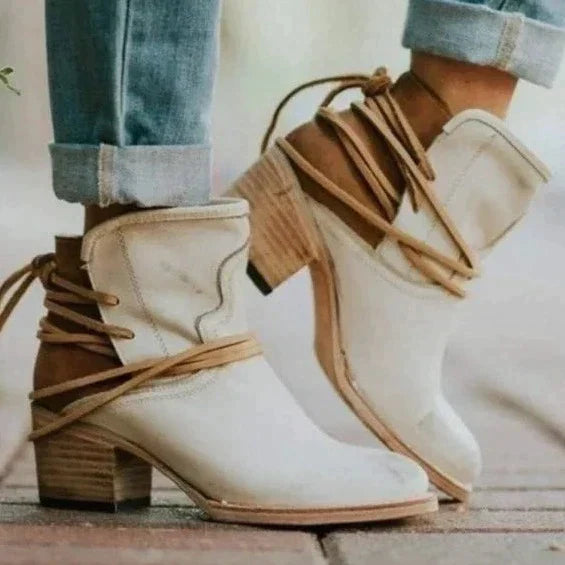 Arielle - Vintage Schnürstiefeletten