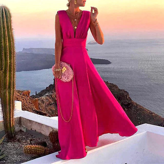 Maxikleid mit mediterranem Ornamentmuster & V-Ausschnitt – Sommer Must-Have